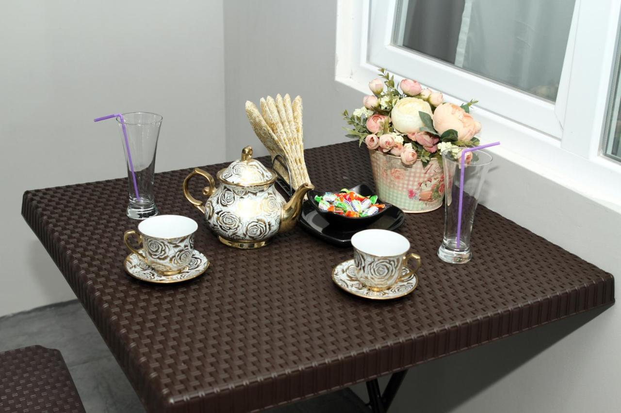 Georgian Hosts Tbilisi Otel Dış mekan fotoğraf