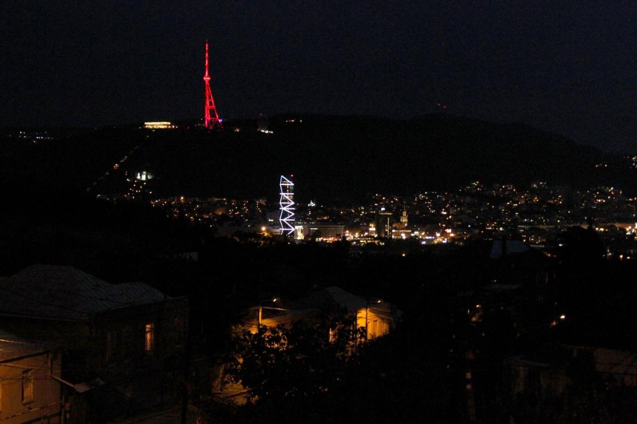 Georgian Hosts Tbilisi Otel Dış mekan fotoğraf