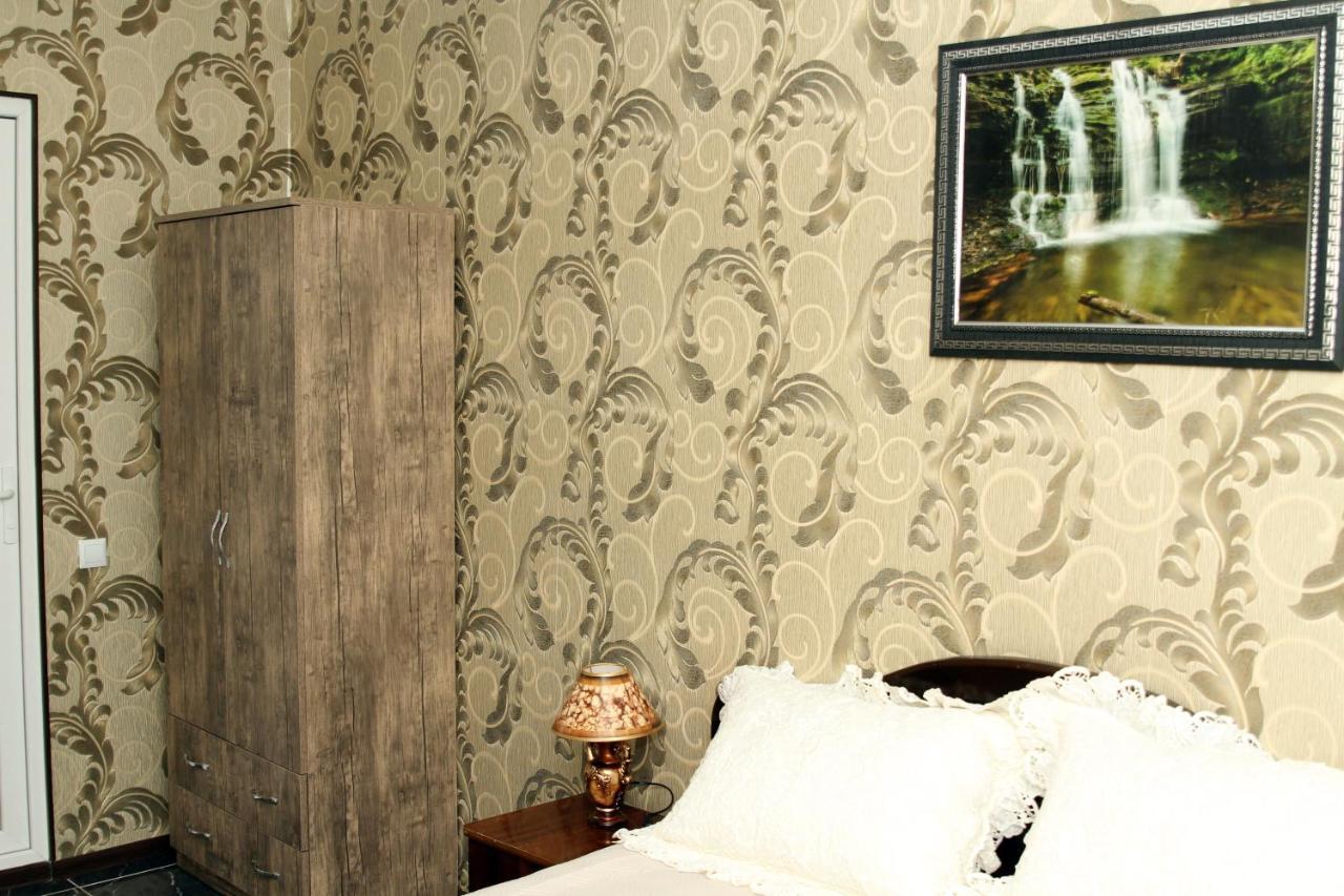 Georgian Hosts Tbilisi Otel Dış mekan fotoğraf
