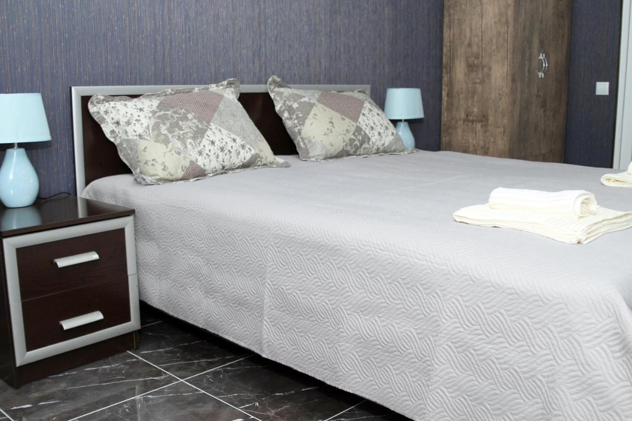 Georgian Hosts Tbilisi Otel Dış mekan fotoğraf